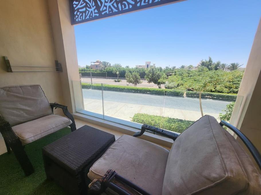 Mangroovy - 1Br Lovely Loggia Wz Marina View Apartment Hurghada Exterior foto